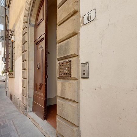 Florentine Style Apartment ฟลอเรนซ์ ภายนอก รูปภาพ
