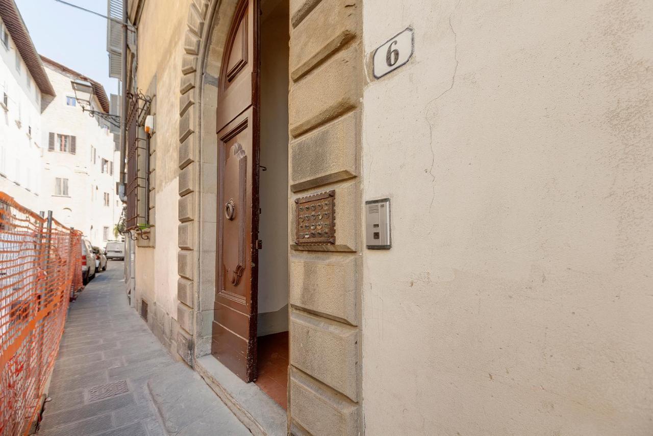 Florentine Style Apartment ฟลอเรนซ์ ภายนอก รูปภาพ