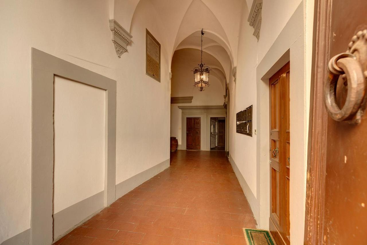 Florentine Style Apartment ฟลอเรนซ์ ภายนอก รูปภาพ